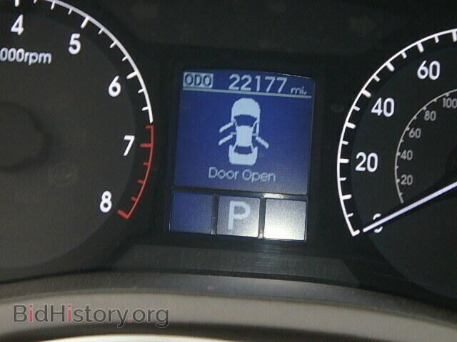 2013 HYUNDAI GENESIS - VIN: KMHGC4DD7DU234107 - Фото 8