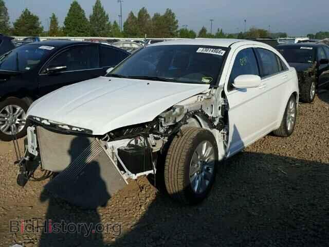 2013 CHRYSLER 200 - VIN: 1C3CCBAB6DN646575 - Фото 2