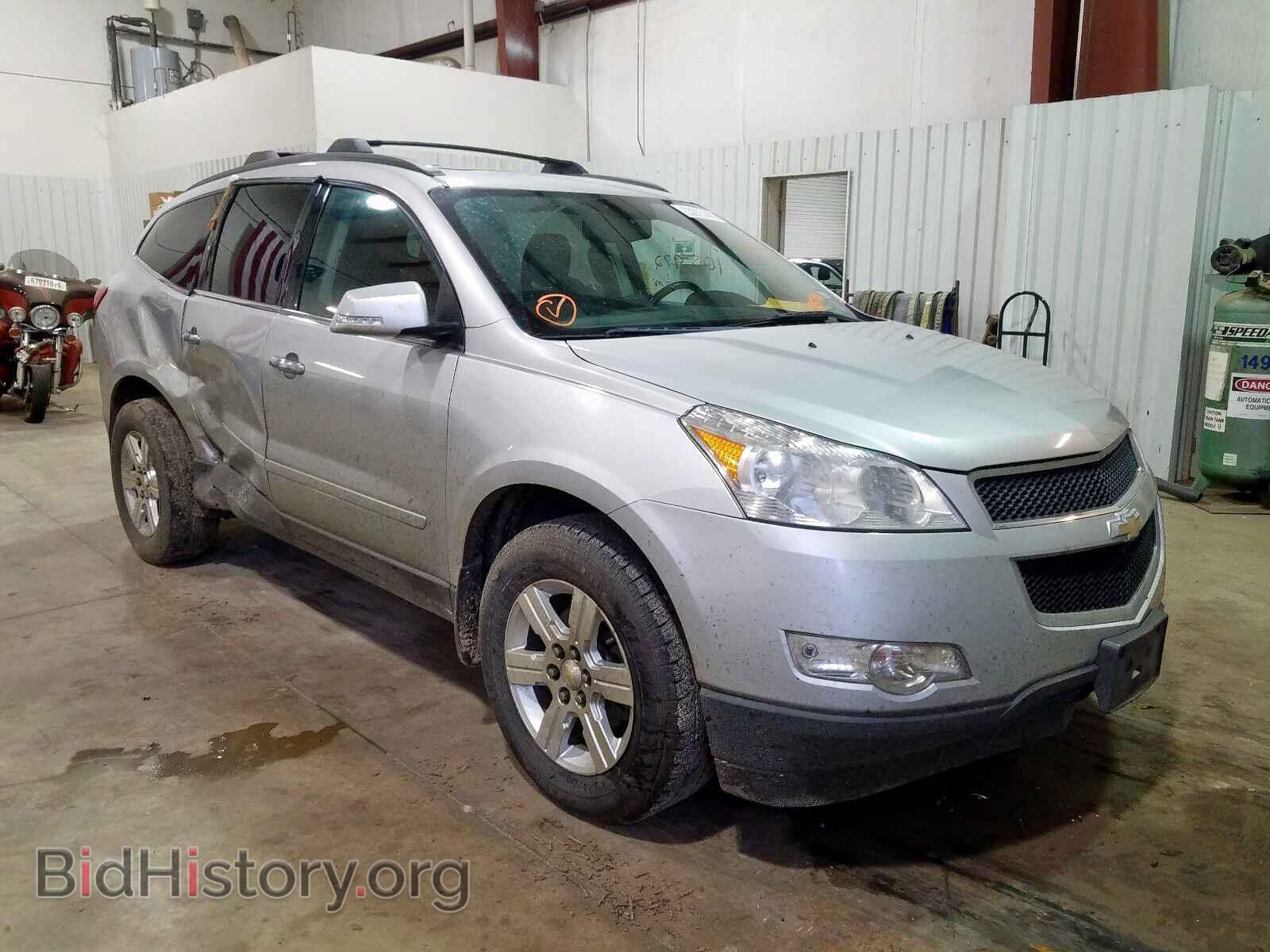 Photo 1GNKRJED5CJ295196 - CHEVROLET TRAVERSE 2012