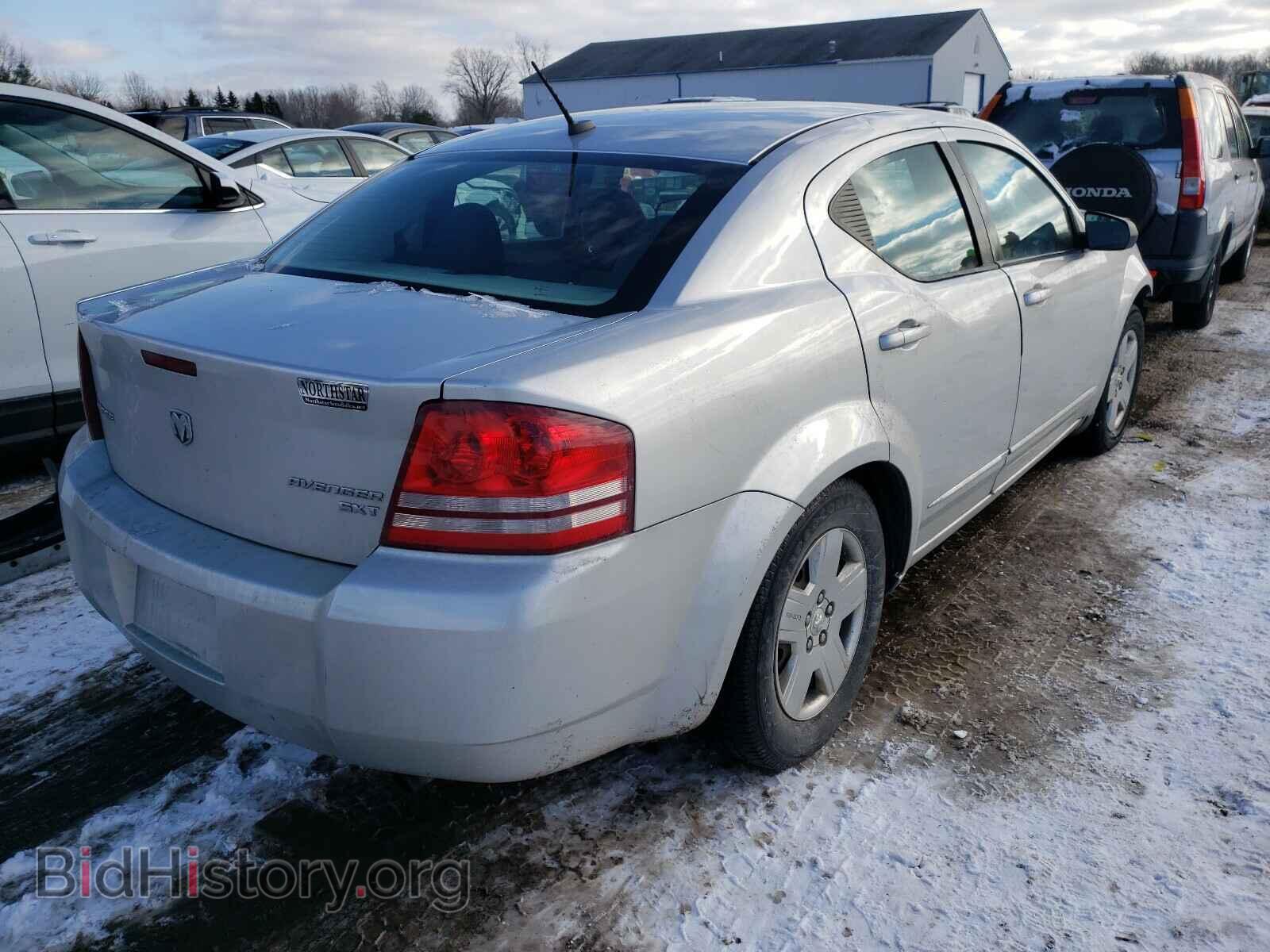 2010 DODGE AVENGER - VIN: 1B3CC4FB2AN177773 - Photo 4