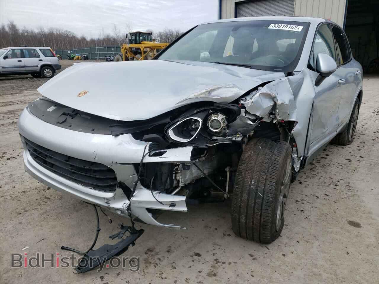 2018 PORSCHE CAYENNE - VIN: WP1AA2A29JKA03187 - Фото 2