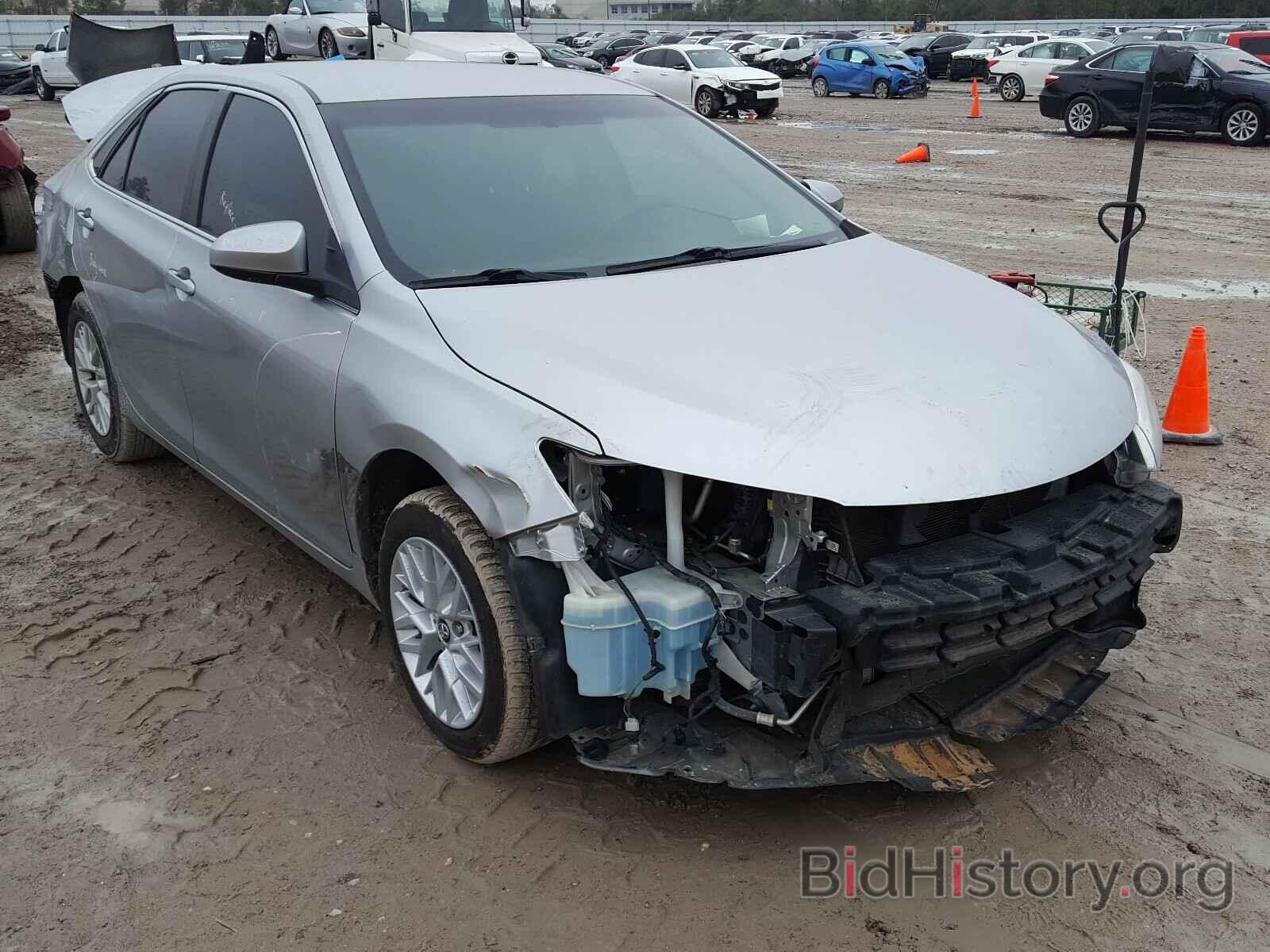 Photo 4T1BF1FK6HU625301 - TOYOTA CAMRY 2017