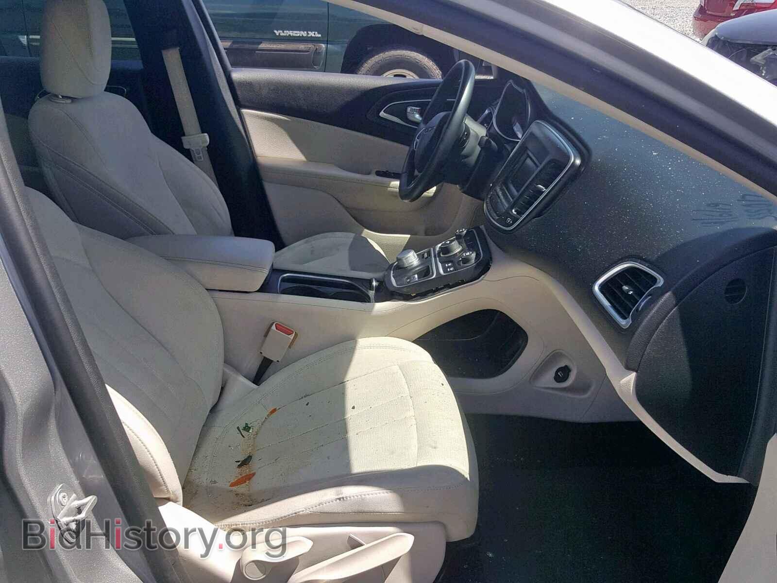 2016 CHRYSLER 200 - VIN: 1C3CCCFB2GN182672 - Photo 5