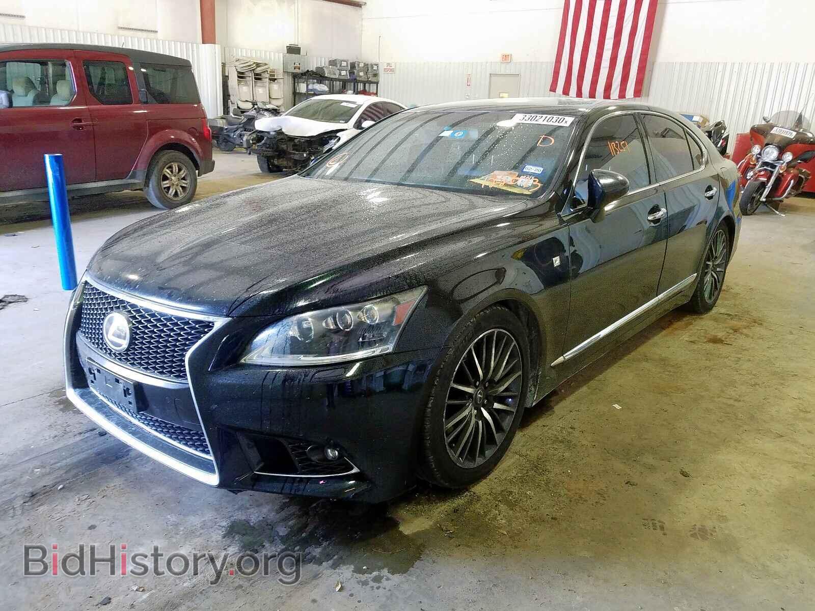 2013 LEXUS LS460 - VIN: JTHBL5EF8D5122073 - Photo 2