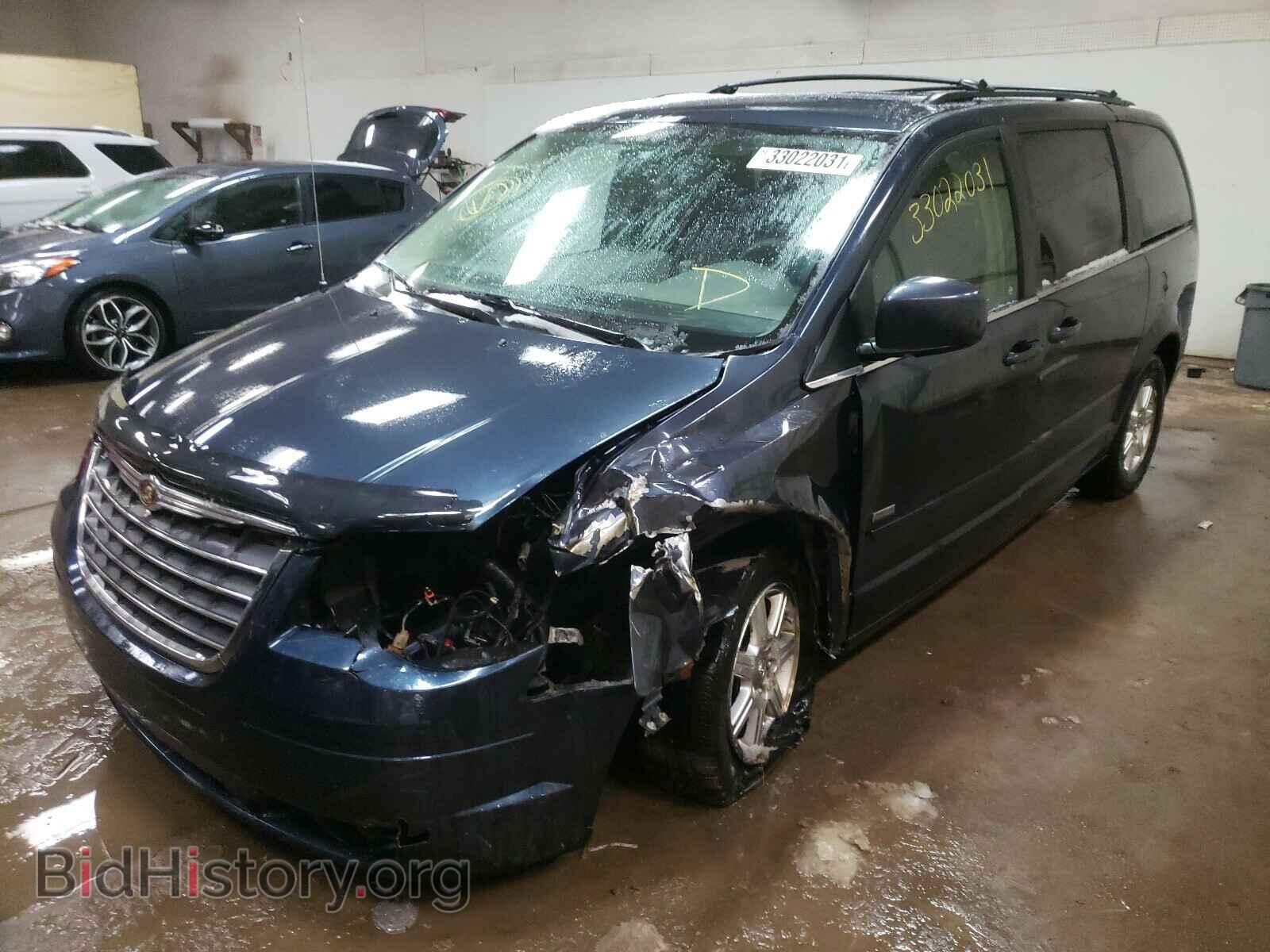 2008 CHRYSLER MINIVAN - VIN: 2A8HR54P28R793163 - Фото 2