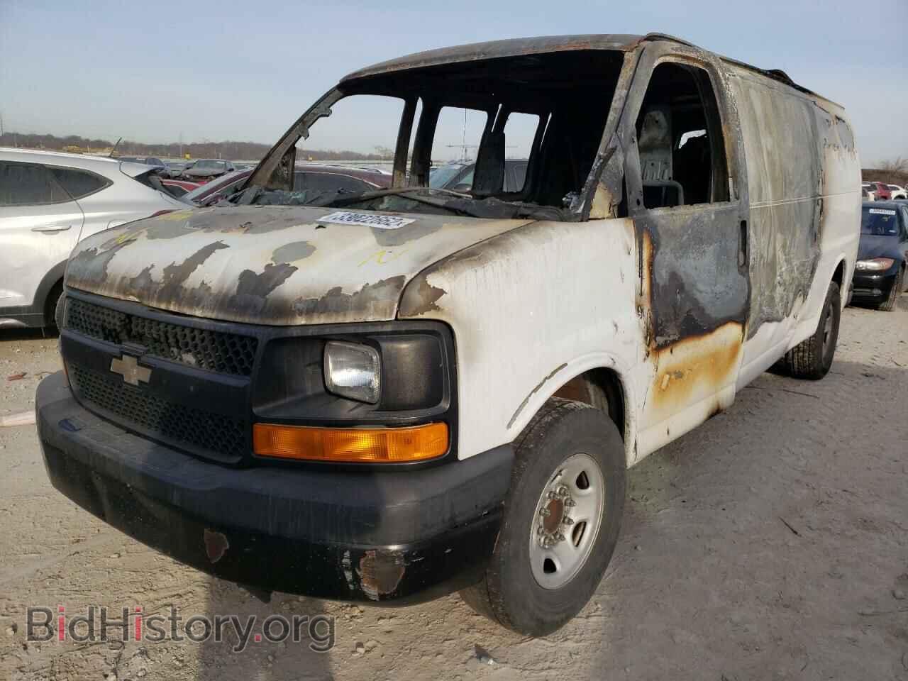 2010 CHEVROLET EXPRESS - VIN: 1GC2GUAG0A1124174 - Фото 2