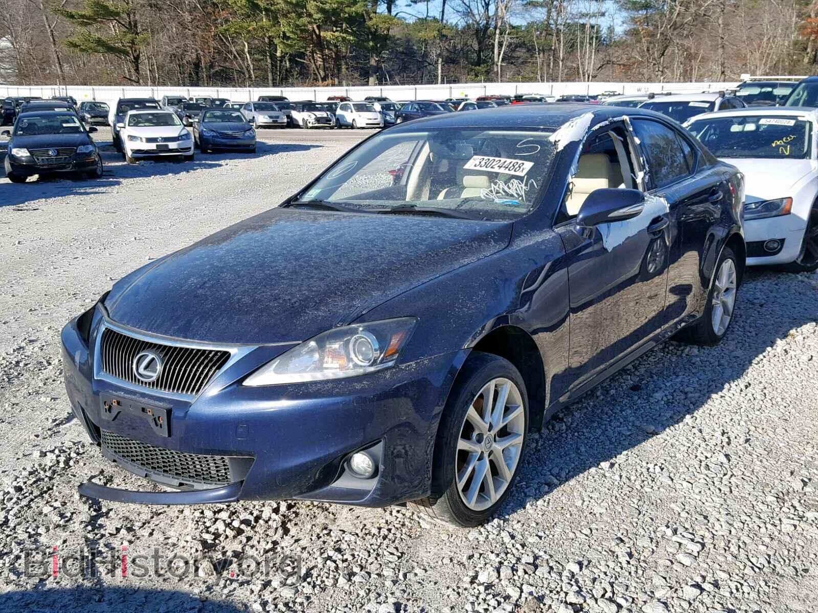 2011 LEXUS IS 250 - VIN: JTHCF5C27B5048301 - Фото 2
