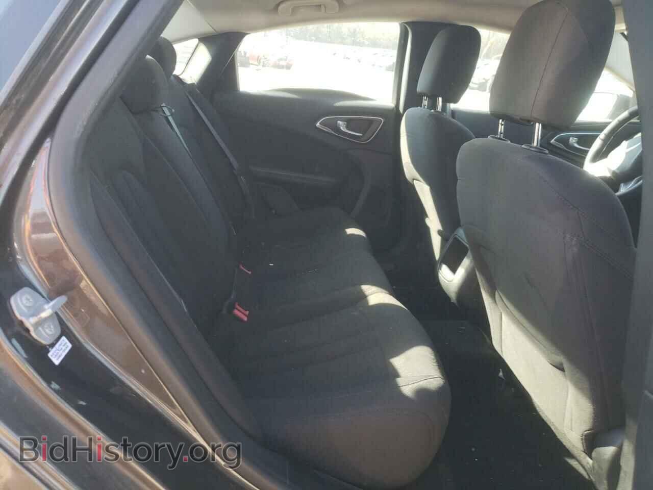 2015 CHRYSLER 200 - VIN: 1C3CCCAB7FN580045 - Photo 6