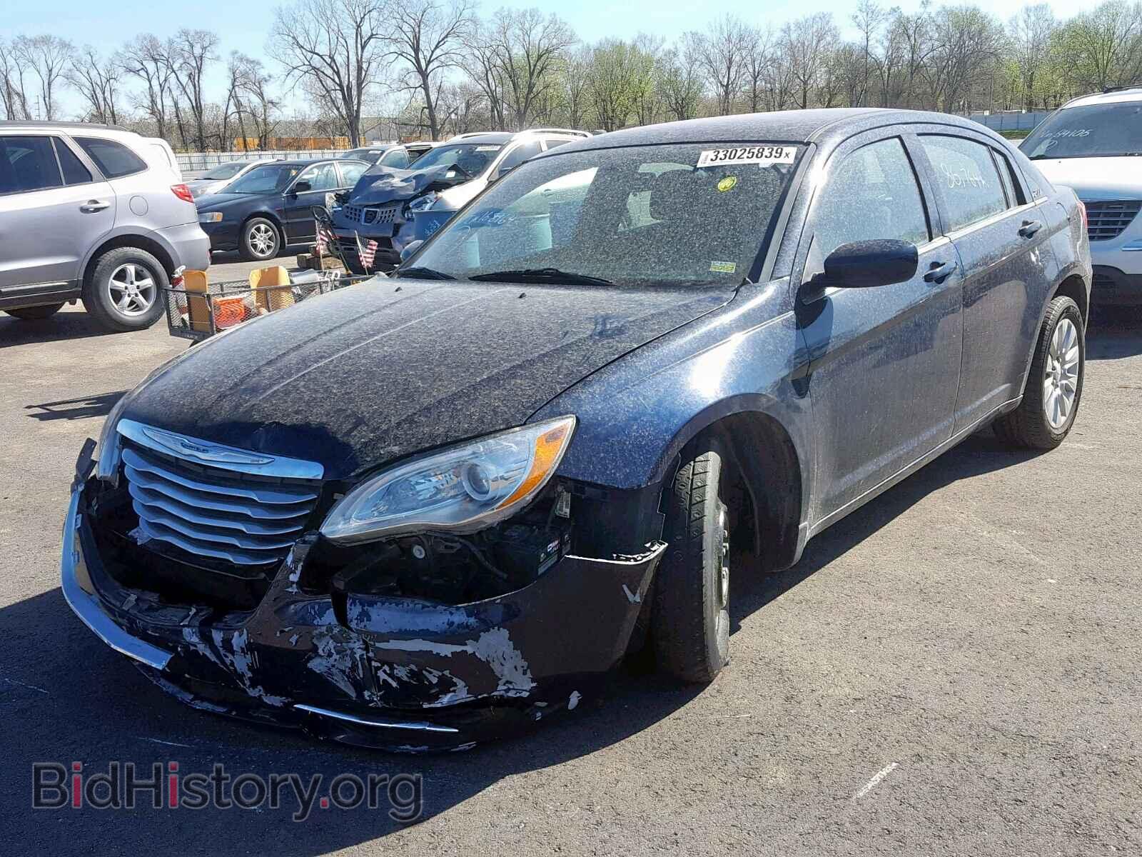 2014 CHRYSLER 200 - VIN: 1C3CCBABXEN168145 - Photo 2