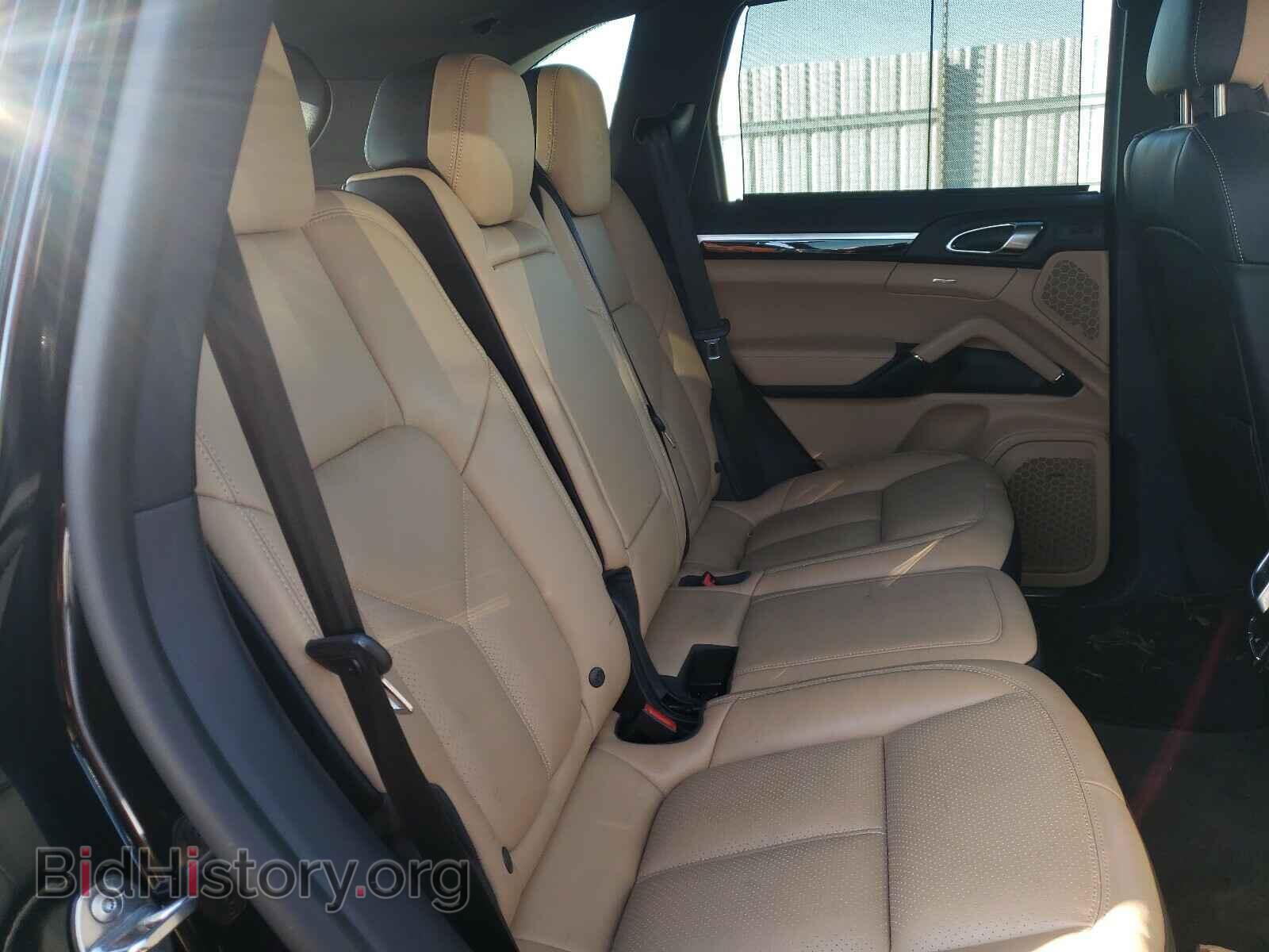 2018 PORSCHE CAYENNE - VIN: WP1AE2A20JLA70338 - Фото 6