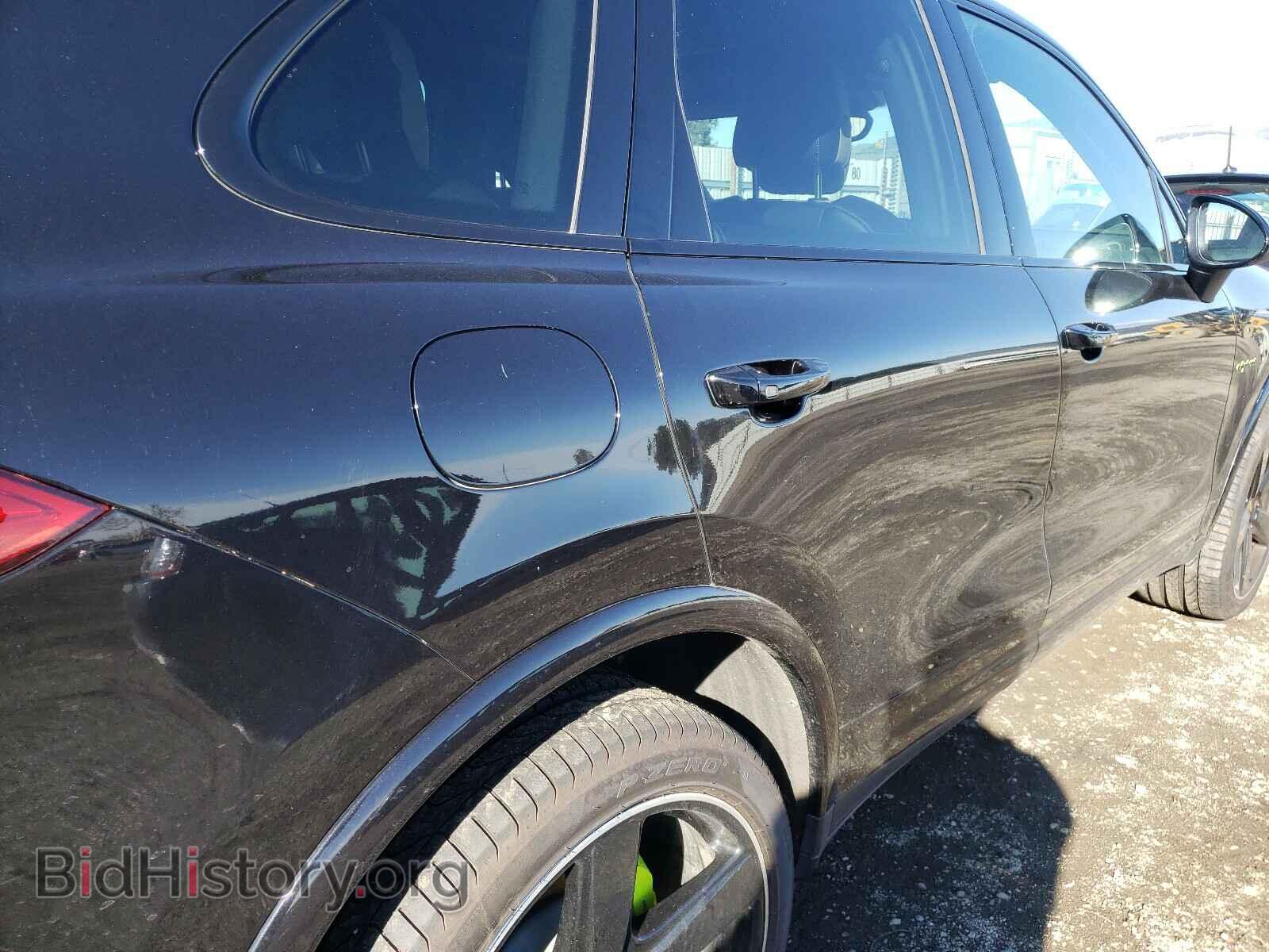 2018 PORSCHE CAYENNE - VIN: WP1AE2A20JLA70338 - Фото 9