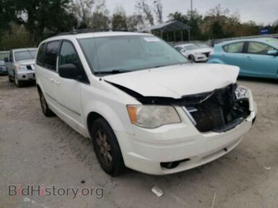 2010 Chrysler MINIVAN Town & COU, white — VIN 2A4RR5D12AR270846, Copart