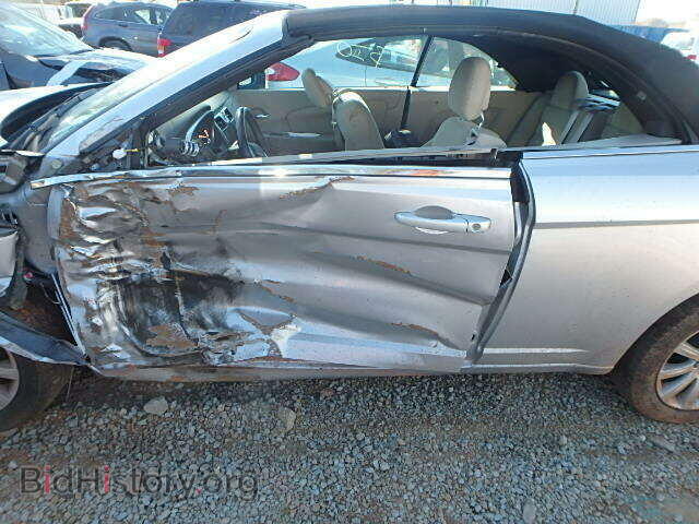 2011 CHRYSLER 200 - VIN: 1C3BC2EG4BN532668 - Фото 10