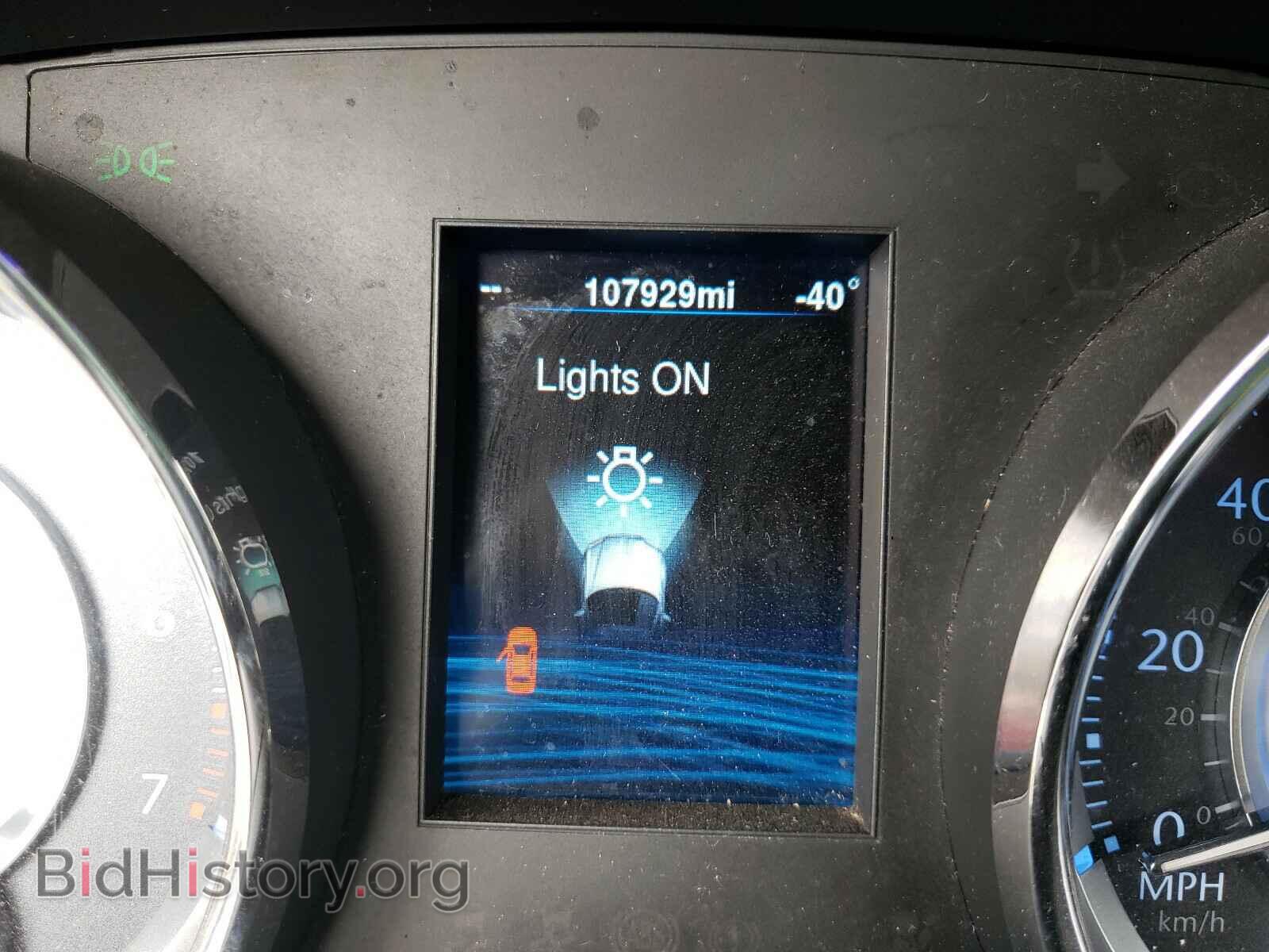 2013 CHRYSLER 300 - VIN: 2C3CCABG5DH740332 - Фото 8