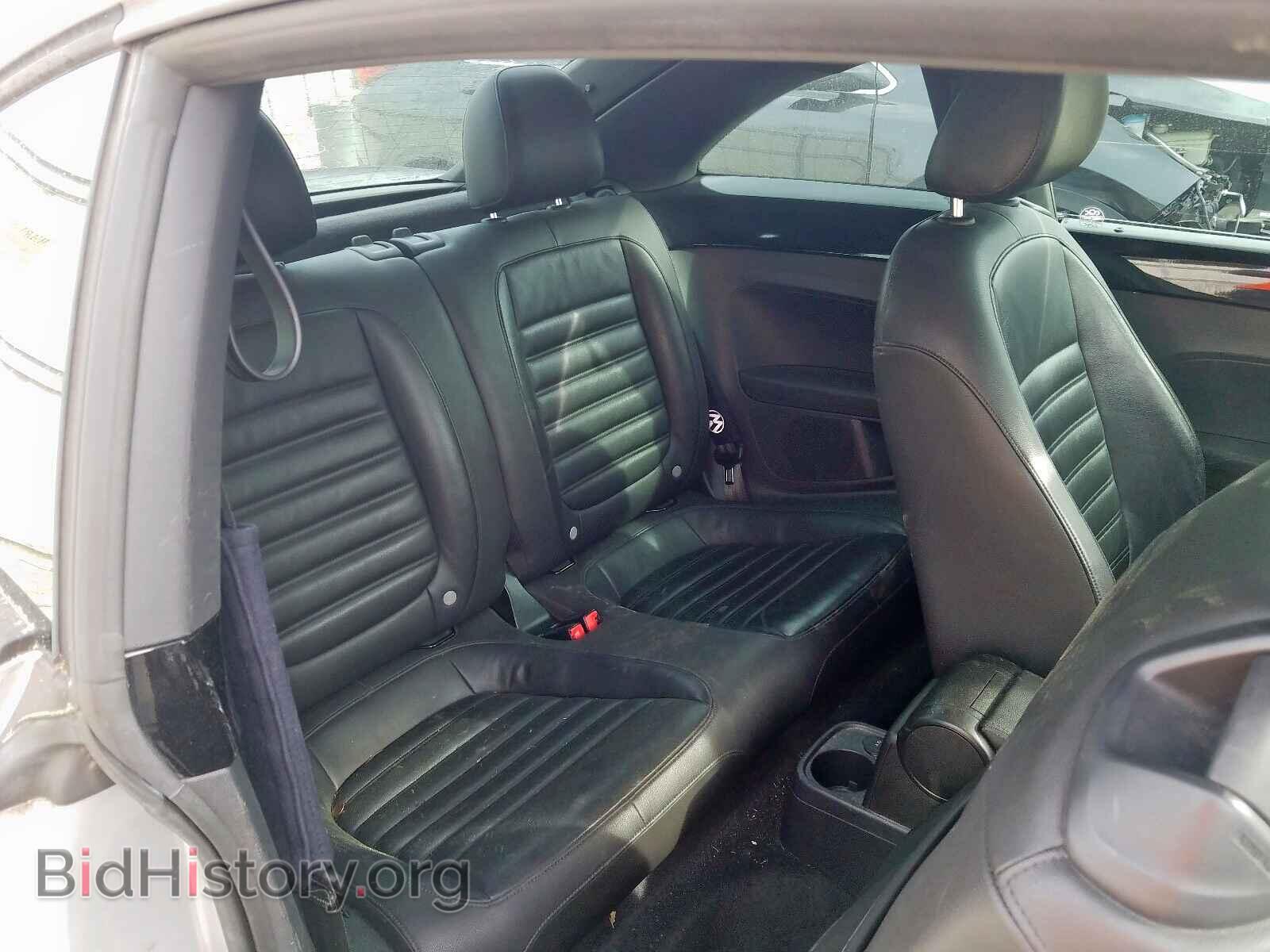 2012 VOLKSWAGEN BEETLE - VIN: 3VWVA7AT2CM625700 - Фото 6