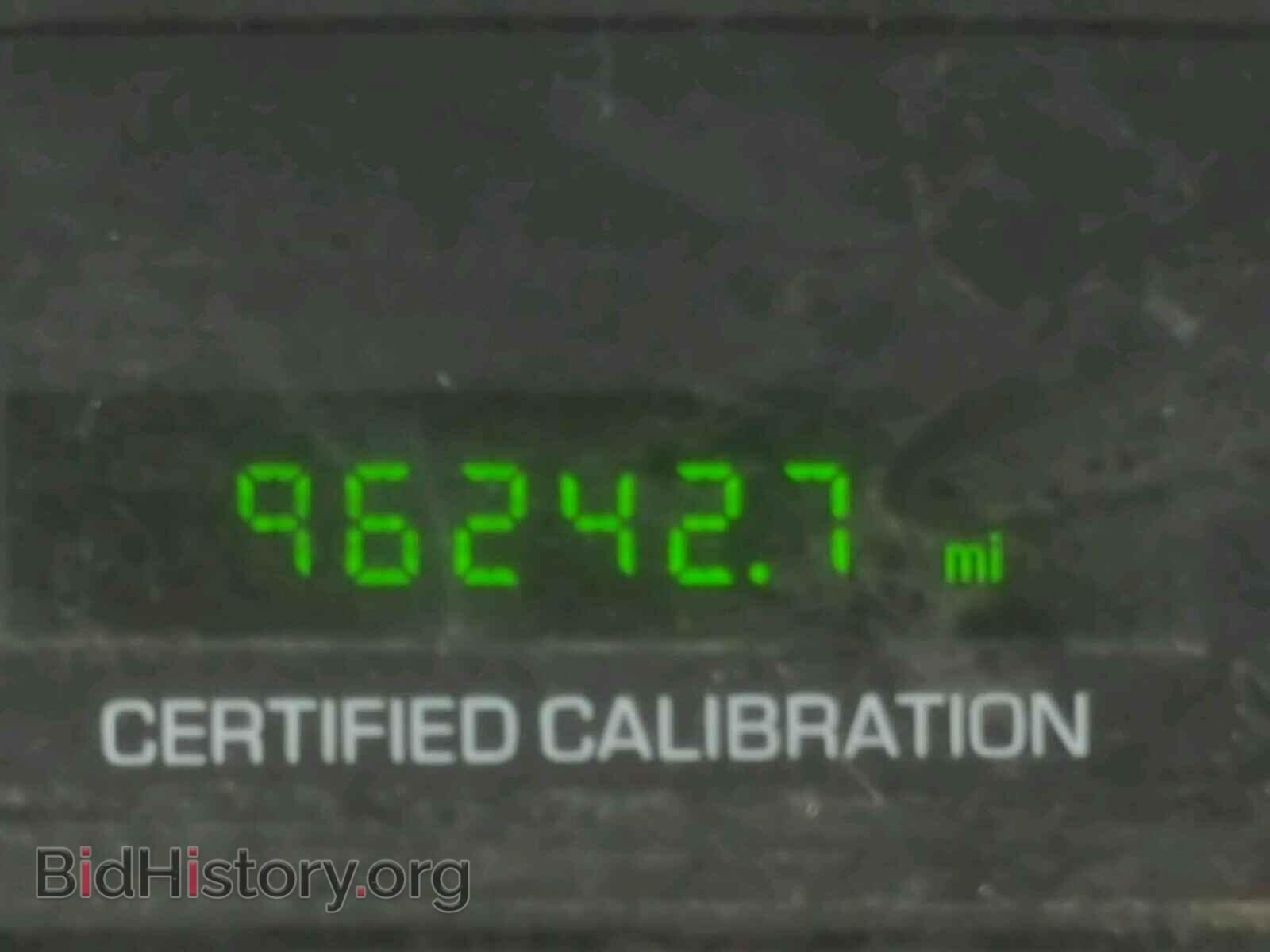2011 FORD CROWN VIC - VIN: 2FABP7BV3BX104093 - Фото 8