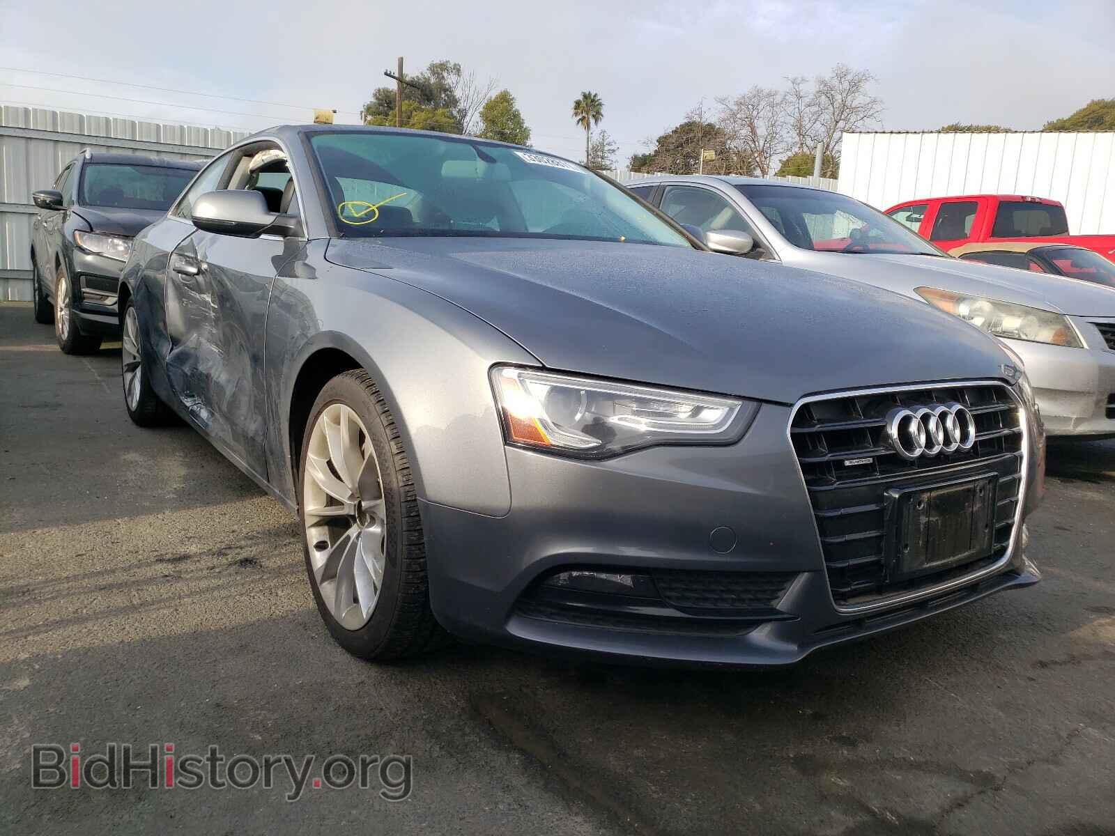 Photo WAUCFAFR6DA037056 - AUDI A5 2013