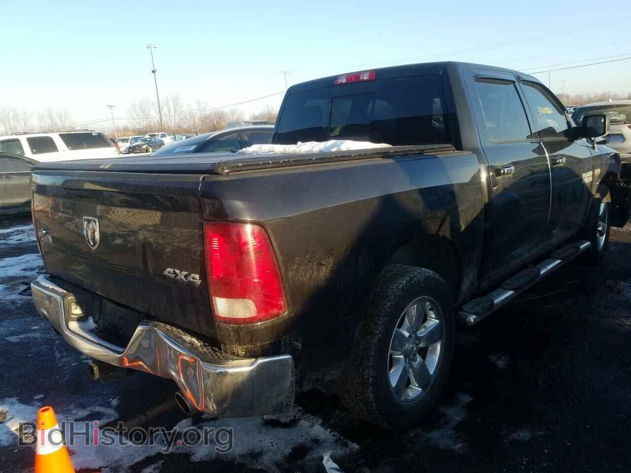 2017 RAM 1500 - VIN: 3C6RR7LT3HG708902 - Фото 4
