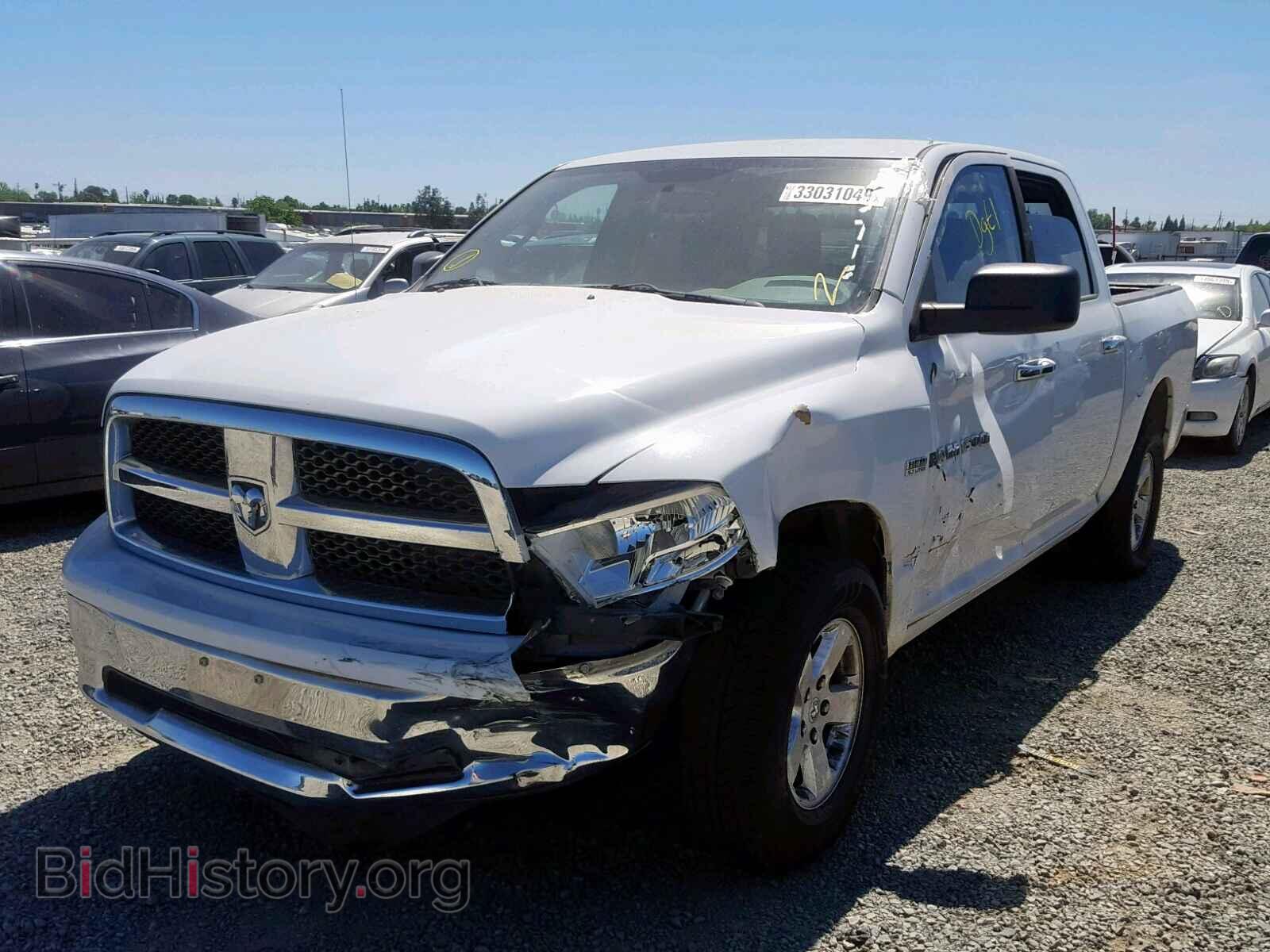 2011 DODGE RAM 1500 - VIN: 1D7RB1CT5BS515635 - Фото 2