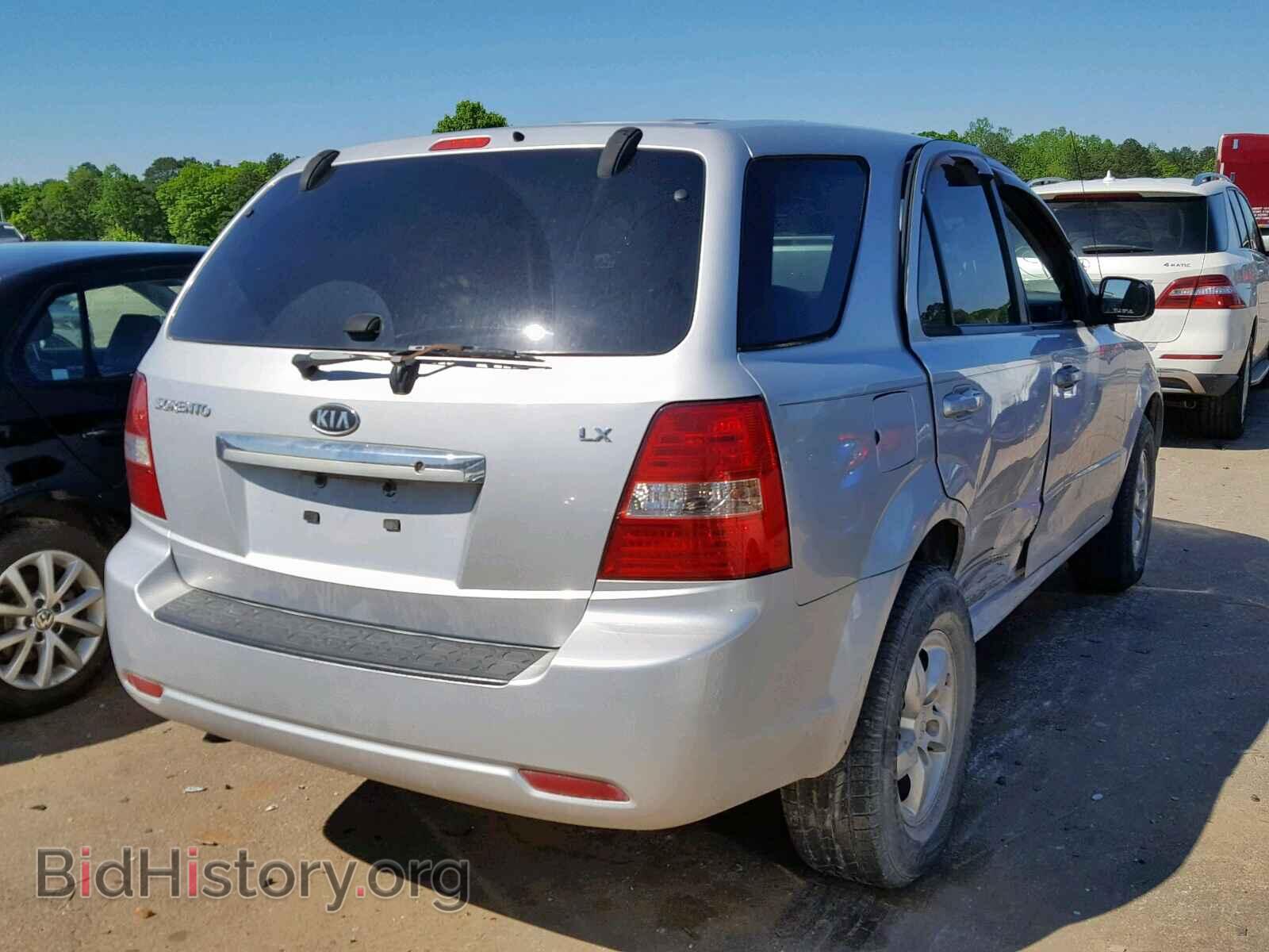 2007 KIA SORENTO EX - VIN: KNDJD736775704582 - Фото 4