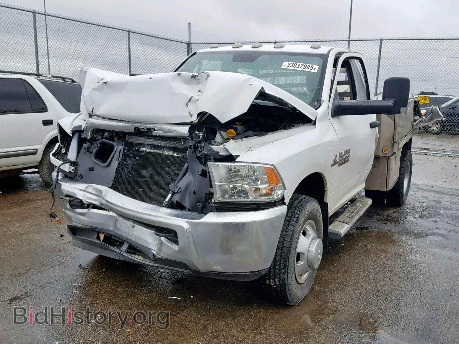 2016 RAM 3500 - VIN: 3C7WRTAL8GG243073 - Фото 2