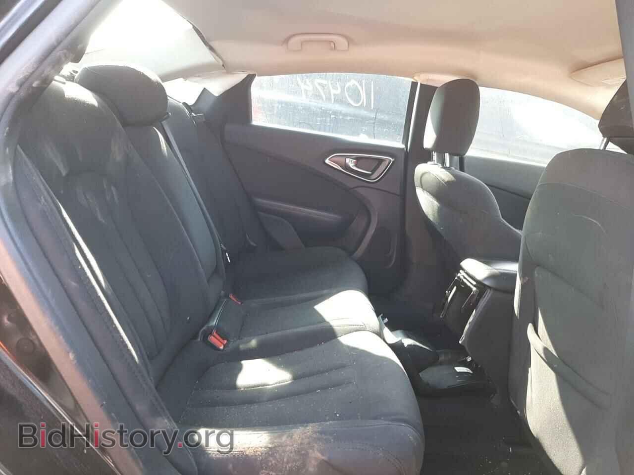 2016 CHRYSLER 200 - VIN: 1C3CCCAB9GN124923 - Фото 6