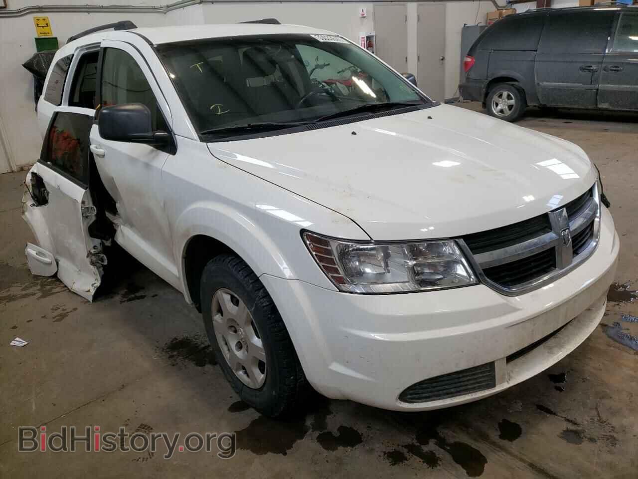 Photo 3D4PG4FB4AT223028 - DODGE JOURNEY 2010