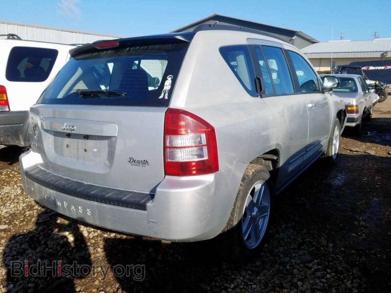 2010 Jeep COMPASS (VIN 1J4NF4FB7AD649657) — фото 4 из 10