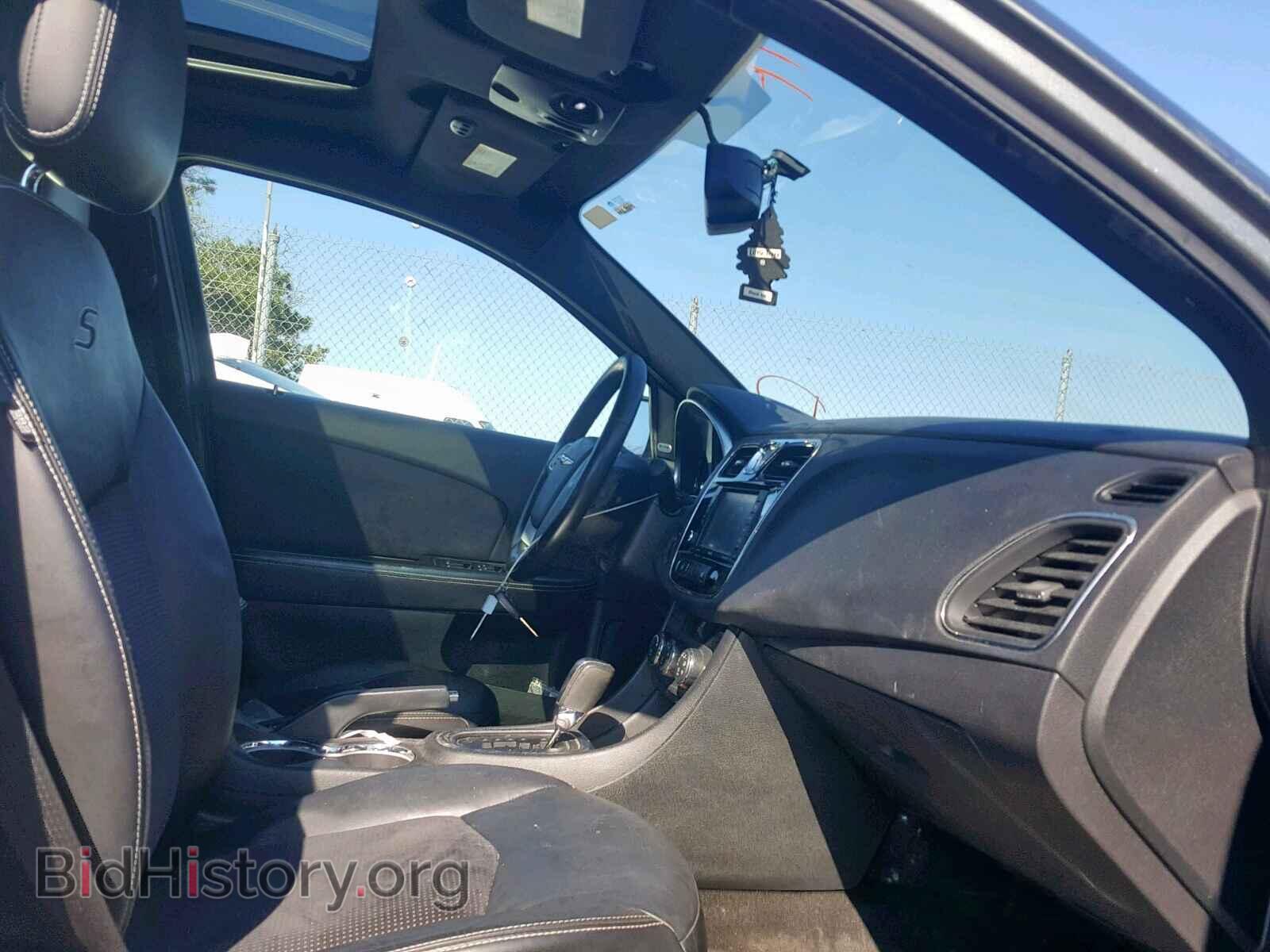 2011 CHRYSLER 200 - VIN: 1C3BC8FG4BN600176 - Фото 5