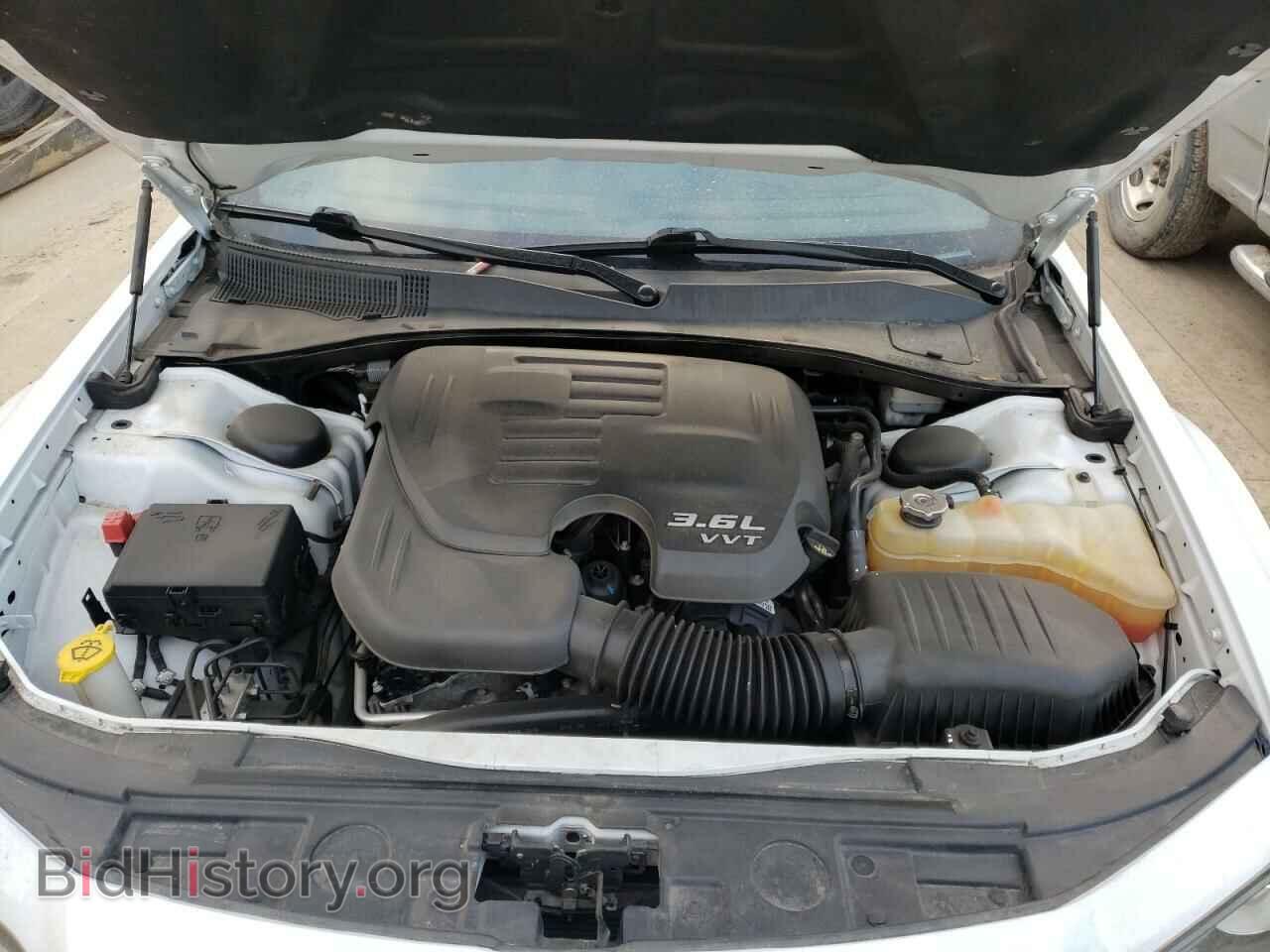 2014 CHRYSLER 300 - VIN: 2C3CCAGG4EH384823 - Фото 7