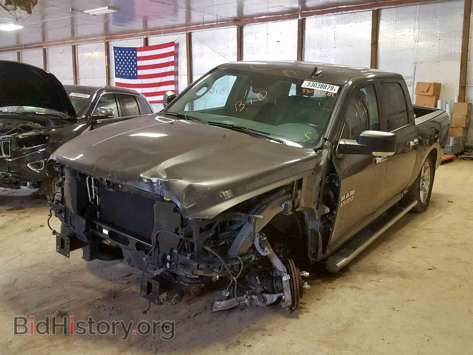 2016 RAM 1500 SLT - VIN: 3C6RR7LT9GG376866 - Фото 2