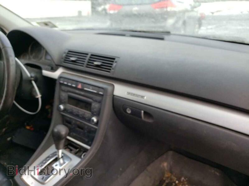 2008 Audi A4 (VIN WAUDF78E68A066077) — фото 9 из 10