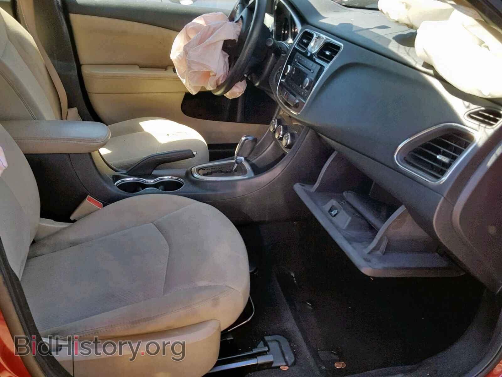 2013 CHRYSLER 200 - VIN: 1C3CCBAB8DN647596 - Photo 5
