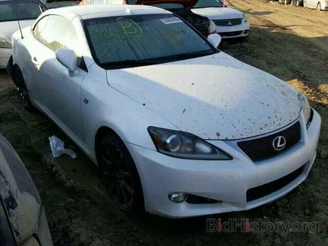 Photo JTHFE2C21B2506043 - LEXUS IS350 2011