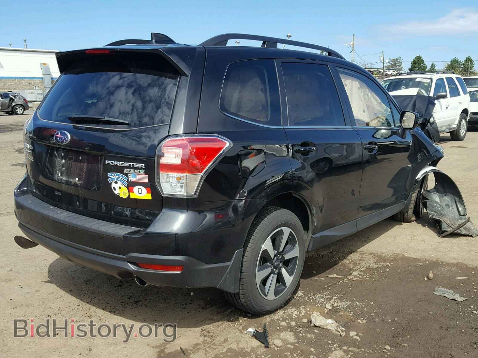 2017 SUBARU FORESTER - VIN: JF2SJALC3HH483046 - Фото 4