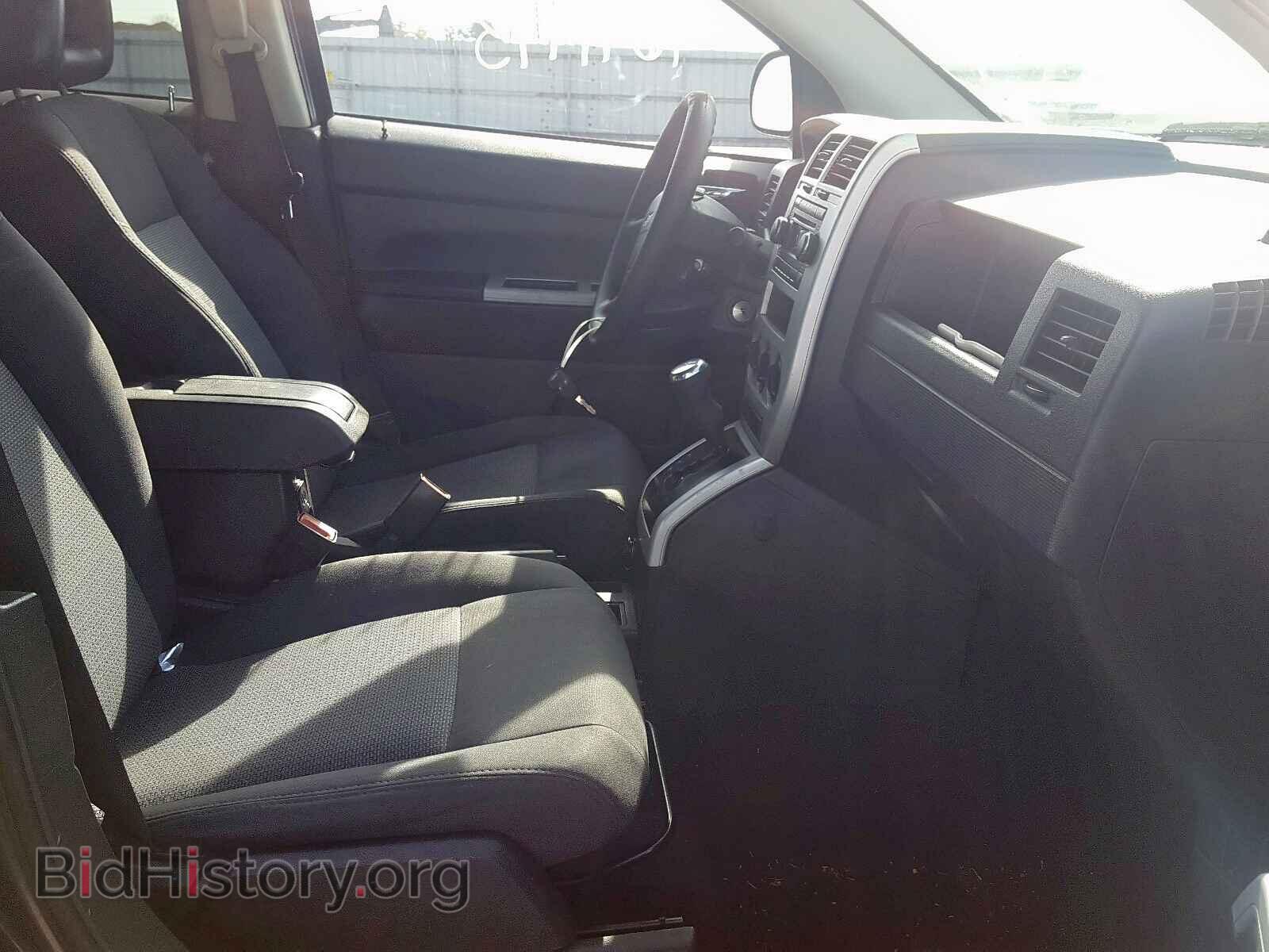 2008 JEEP COMPASS - VIN: 1J8FT47W08D706479 - Фото 5