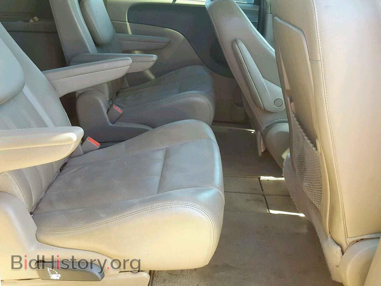 2013 CHRYSLER TOWN & COU - VIN: 2C4RC1CG5DR531557 - Фото 6