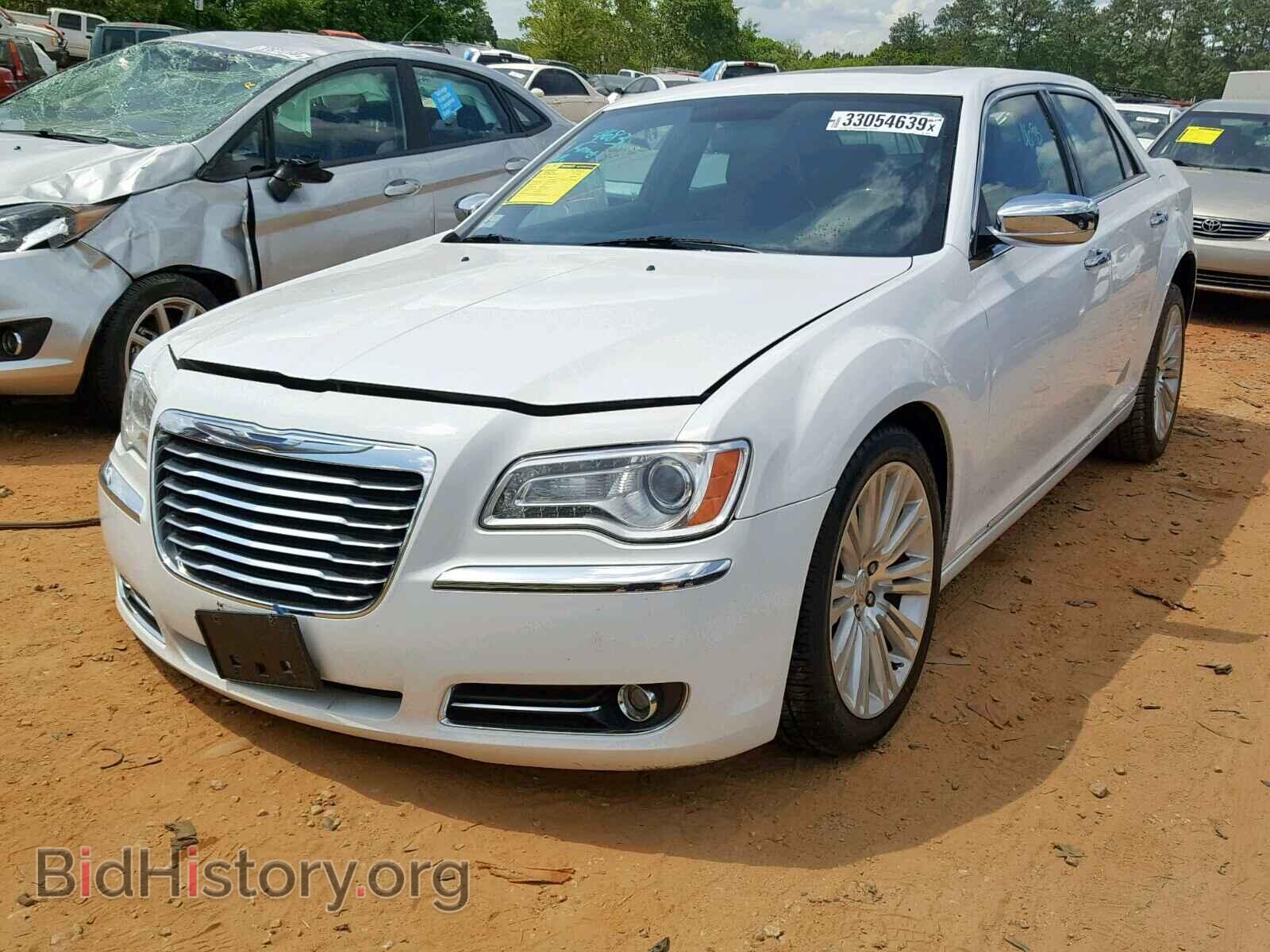 2012 CHRYSLER 300 - VIN: 2C3CCACG6CH217589 - Фото 2
