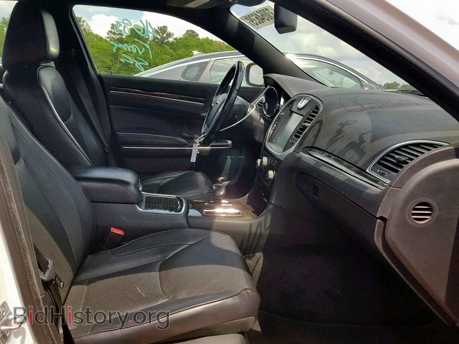 2012 CHRYSLER 300 - VIN: 2C3CCACG6CH217589 - Фото 5