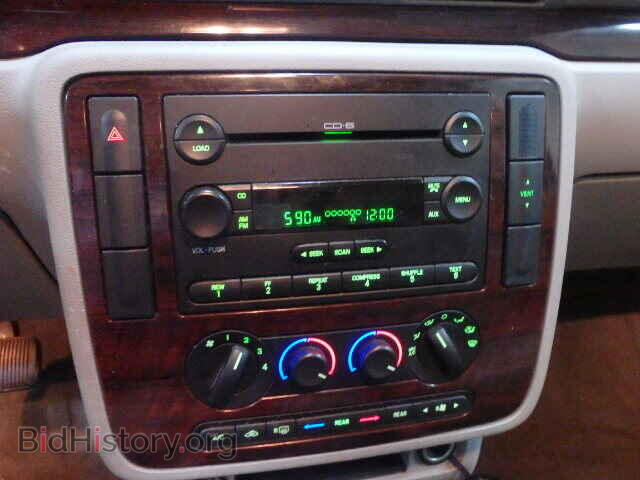 2006 FORD FREESTAR - VIN: 2FMDA52296BA16159 - Фото 9