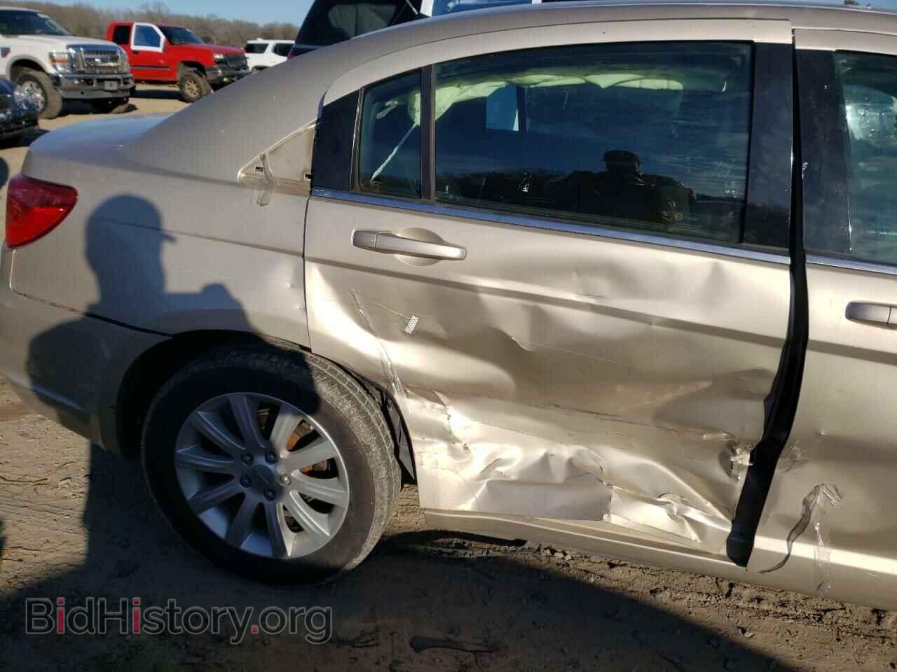 2013 CHRYSLER 200 - VIN: 1C3CCBBB4DN597200 - Фото 9