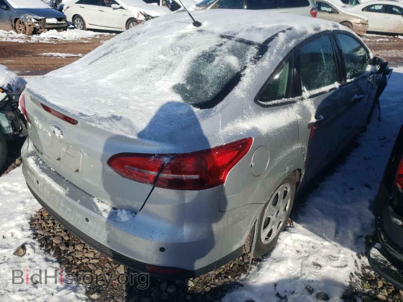 2016 FORD FOCUS - VIN: 1FADP3E27GL366271 - Photo 4