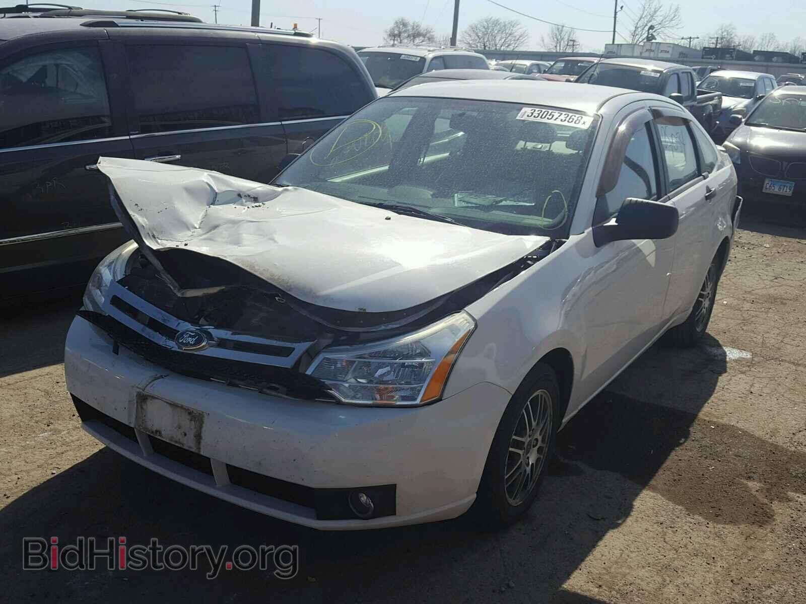 2011 FORD FOCUS - VIN: 1FAHP3FN9BW179910 - Фото 2