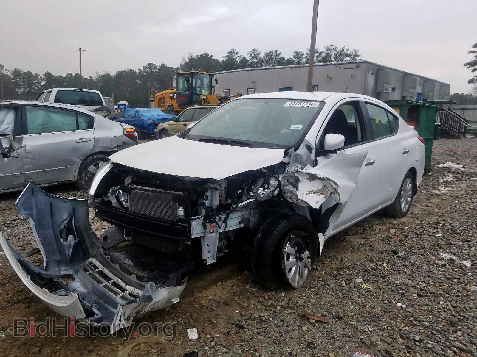 2017 NISSAN VERSA - VIN: 3N1CN7AP2HK472727 - Фото 2