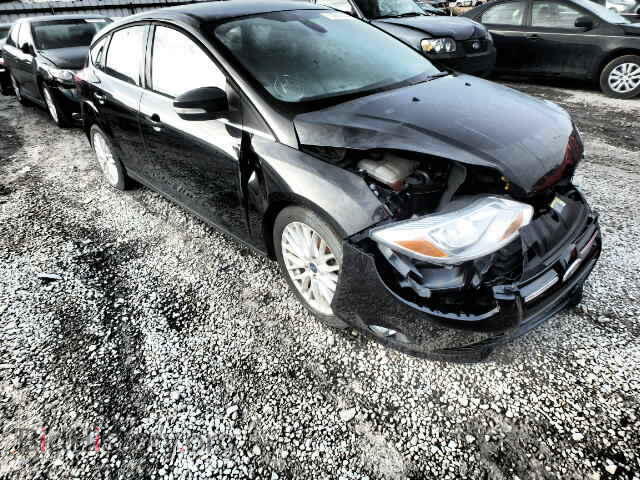 Photo 1FAHP3M29CL100568 - FORD FOCUS 2012