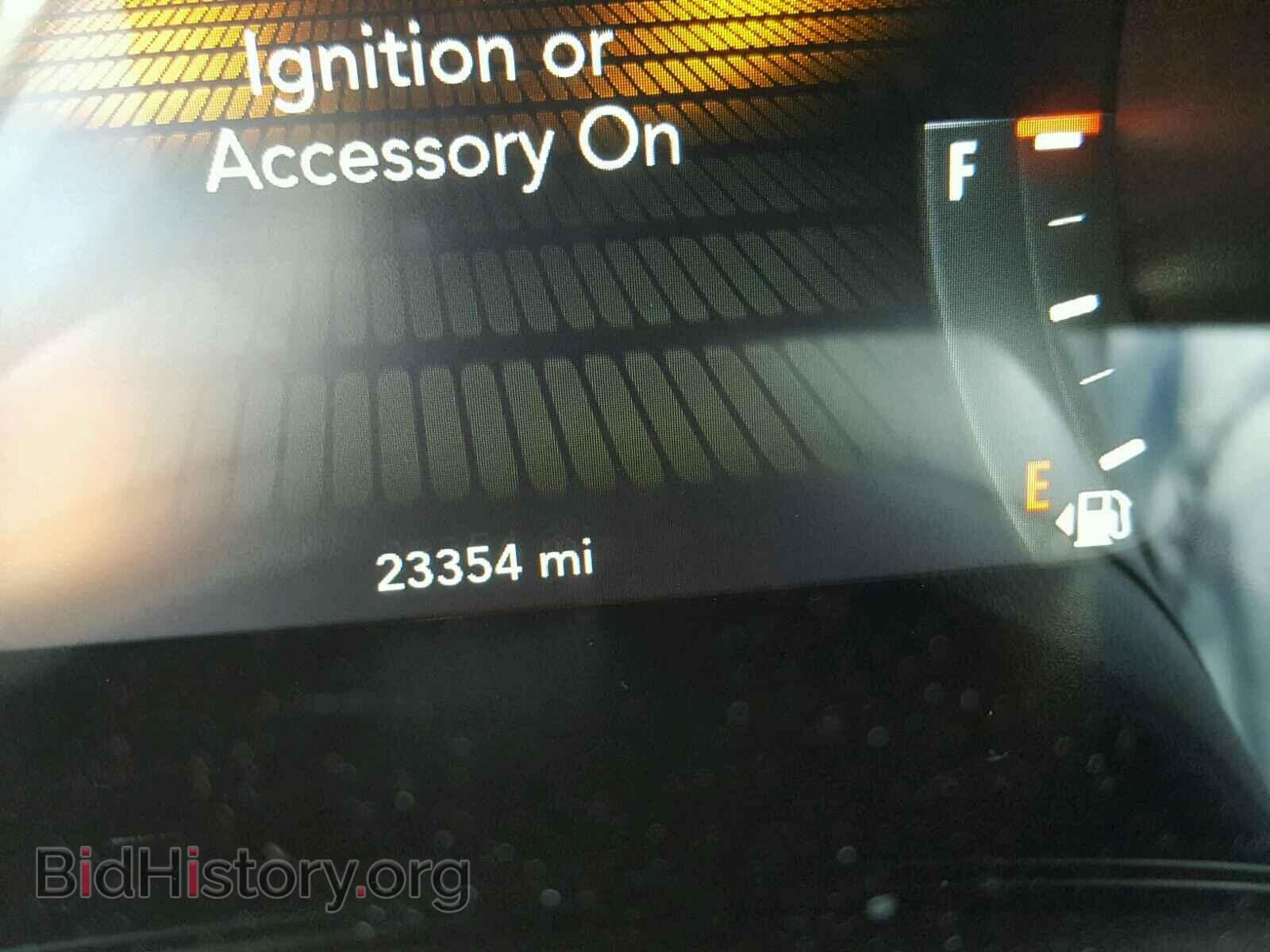 2015 DODGE CHALLENGER - VIN: 2C3CDZAT4FH788224 - Фото 8
