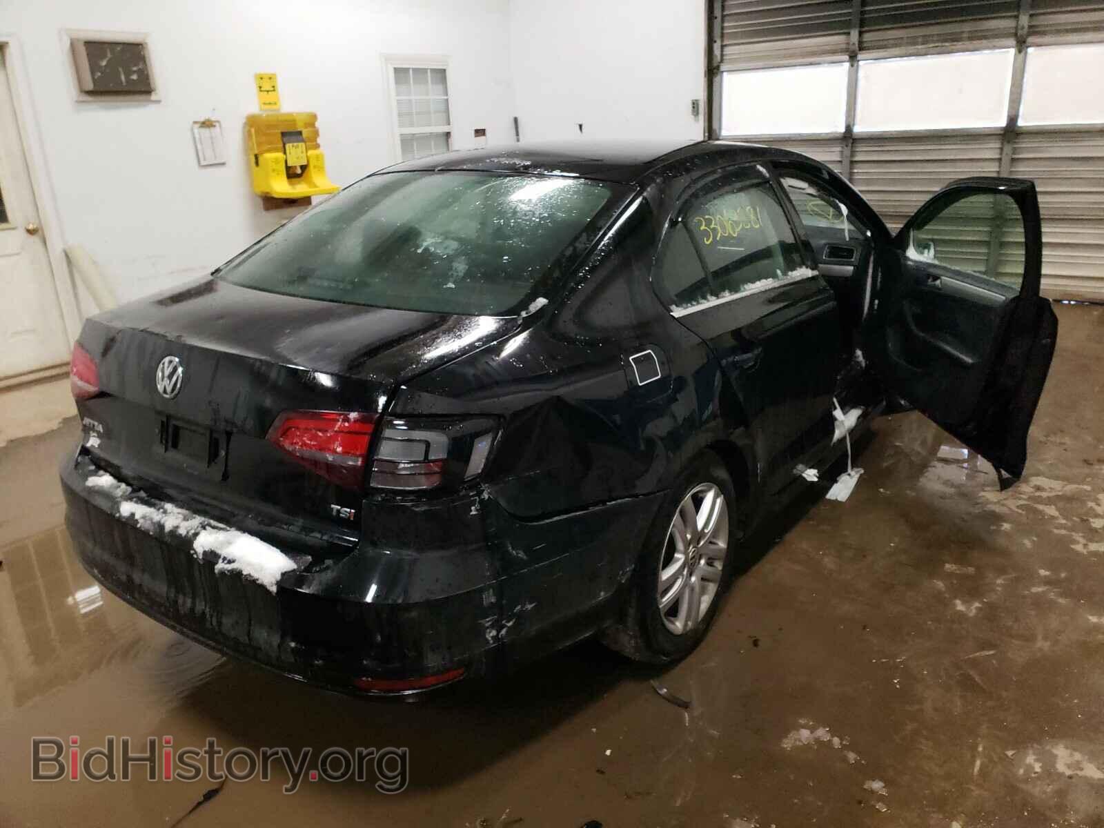 2017 VOLKSWAGEN JETTA - VIN: 3VW2B7AJ2HM370259 - Фото 4