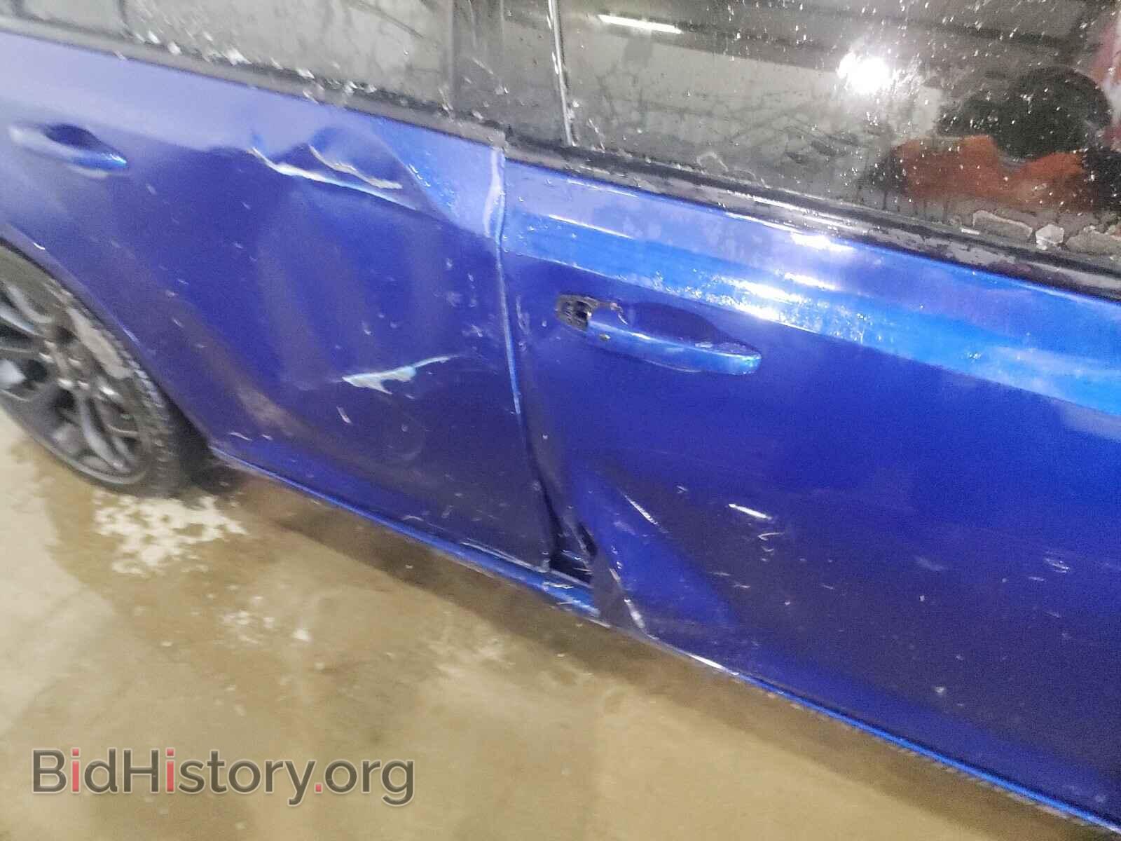 2019 CHRYSLER 300 - VIN: 2C3CCAAG4KH614381 - Фото 9