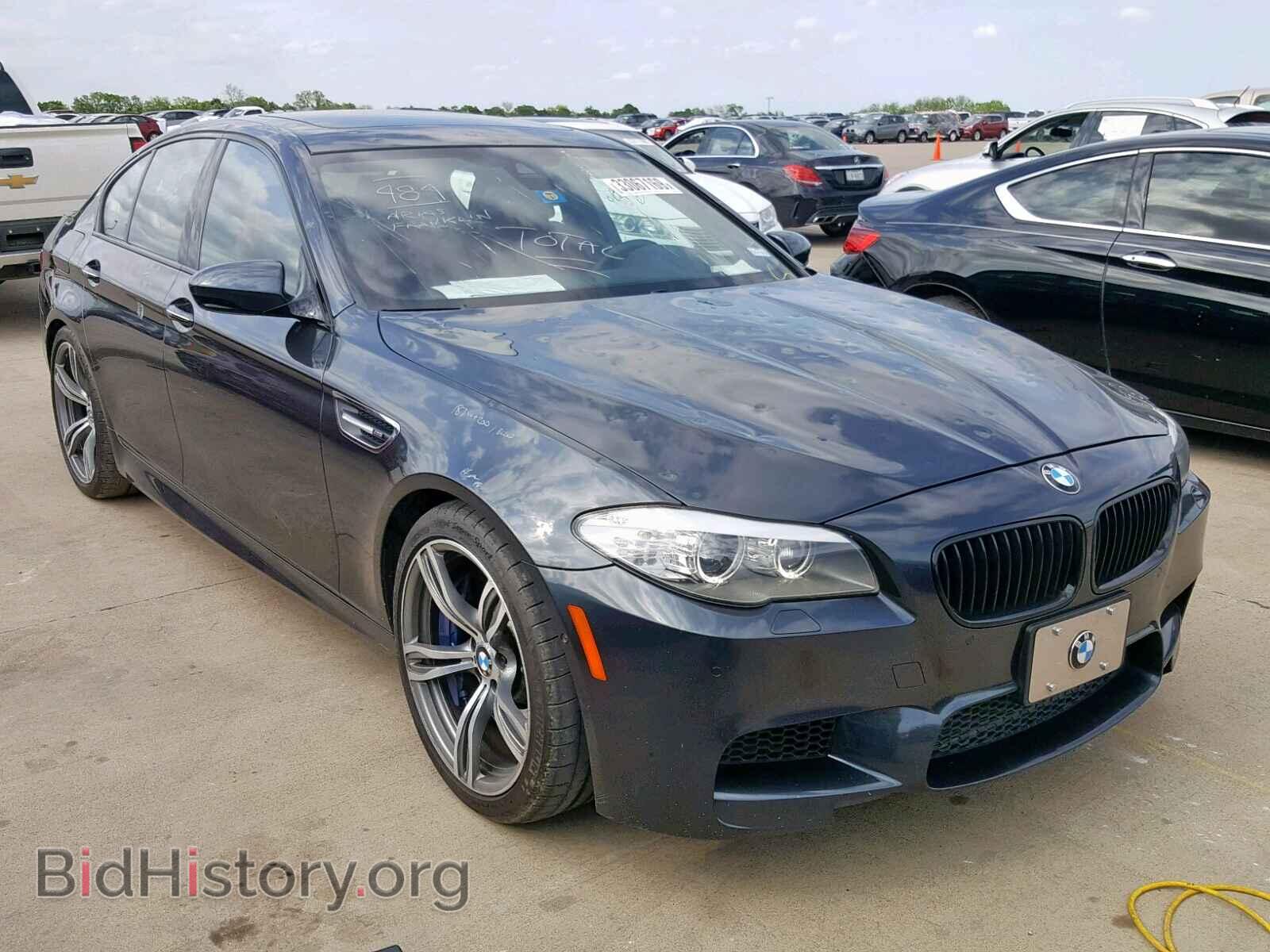 Фотография WBSFV9C52DD096809 - BMW M5 2013