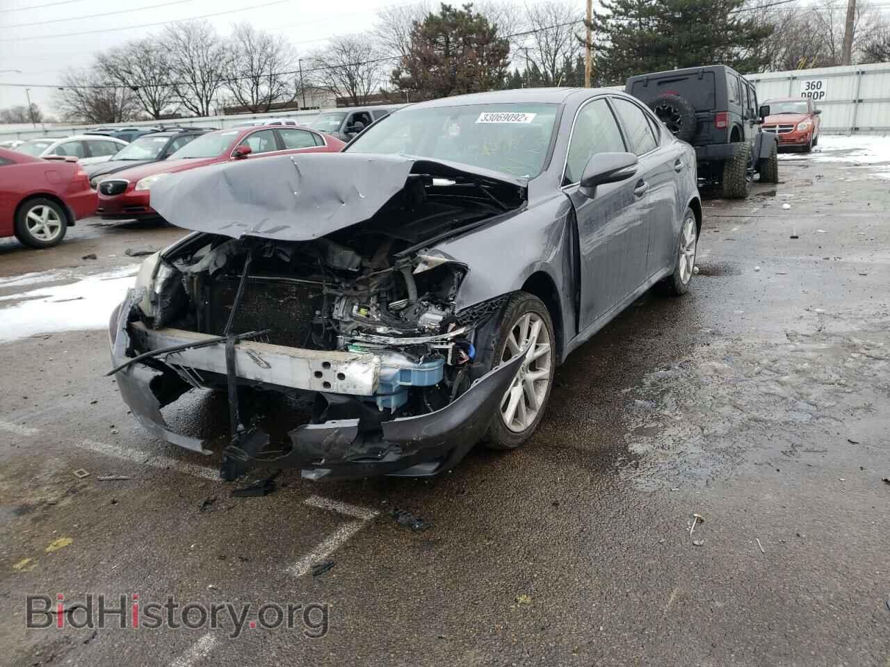 2012 LEXUS IS - VIN: JTHCF5C28C5057686 - Фото 2